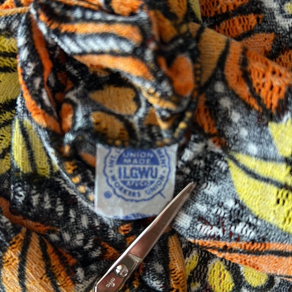 Vintage Alice Stuart Mesh 70s Floral Print Blouse - Picture 9 of 9